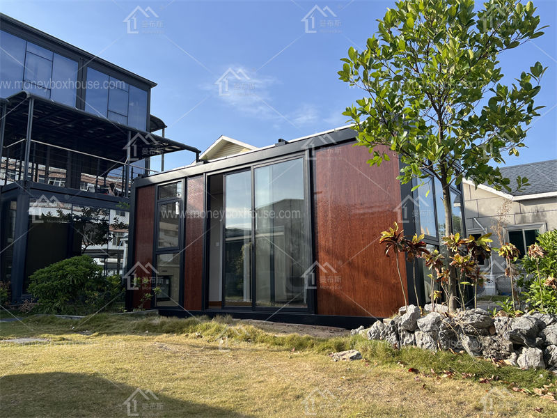 Detachable container house Detachable container house