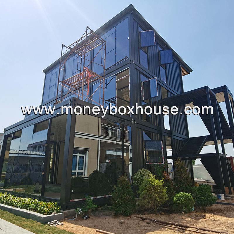 Construction site housing Construction site housing